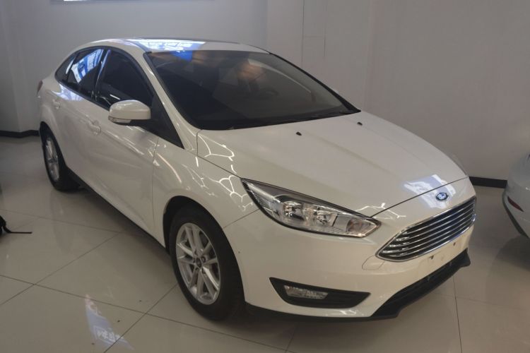 Used Ford Focus 2018 Sedan Classic 1.6L Automatic Trendy SmartDrive Edition
