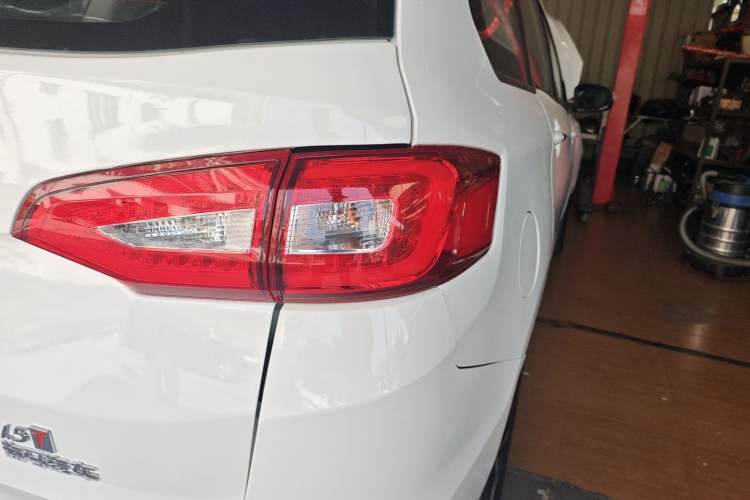 Used Haima Fumei F7 2017 1.5T 7-Seater Automatic Comfort Version
