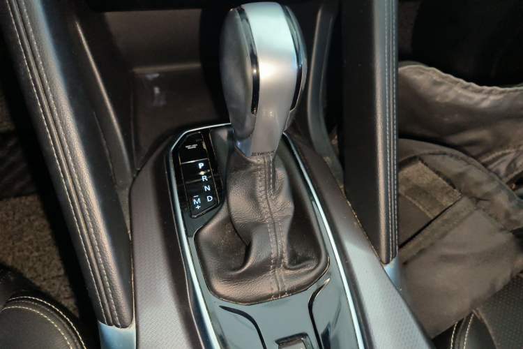 Used Renault Koleos 2017 2.0L Two-Wheel Drive Luxury Edition