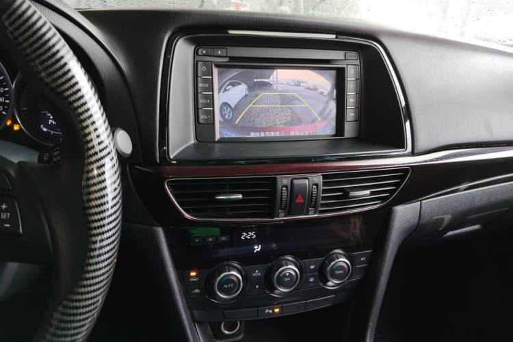 Used Mazda Atenza 2014 2.0L Blue Sky Luxury Edition