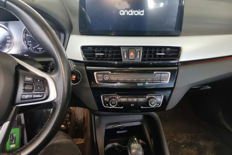 Used BMW X1 2019 sDrive20Li Leading Model
