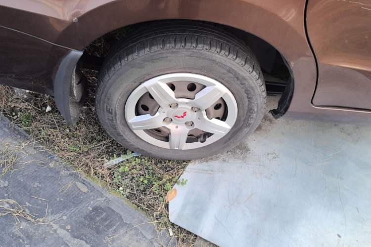 Used Wuling Hongguang 2015 1.5L S Base Model China IV
