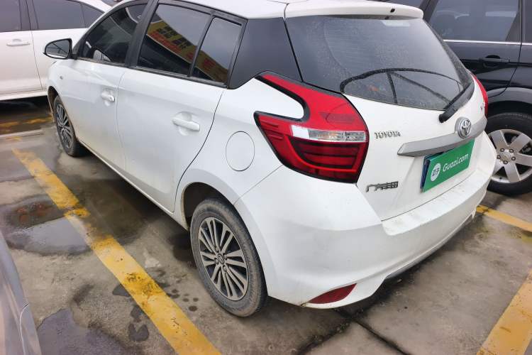 Used Toyota YARiS L 2019 1.5E CVT Dynamic Edition China VI compliant
