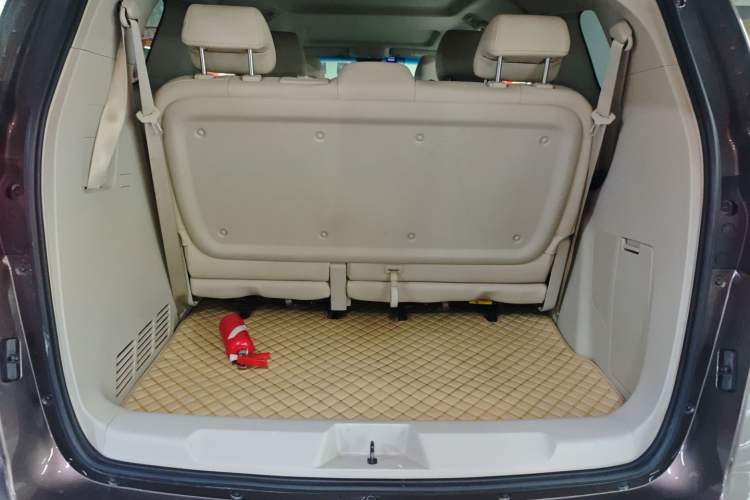 Used Buick GL8 2023 Land Executive Class Smart Enjoyment Model
