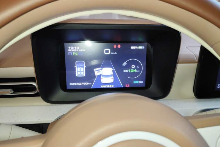 Used Wuling Hongguang MINIEV 2024 3rd Generation 215km Advanced Version
