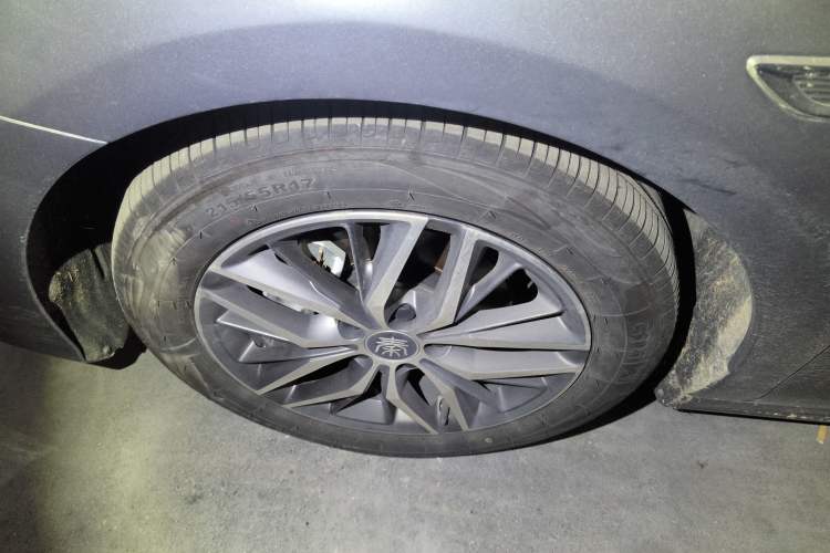 Used BYD Qin PLUS 2021 DM-i 55KM Flagship Model
