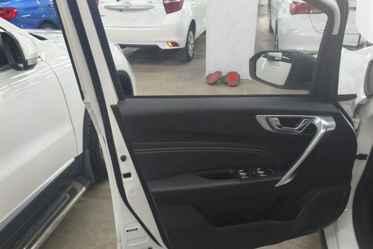 Used Geely Auto Vision X3 2020 1.5L CVT Luxury Model
