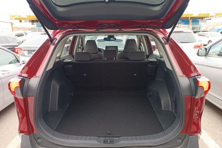 Used Toyota RAV4 2020 2.0L CVT 4x4 Trend Edition