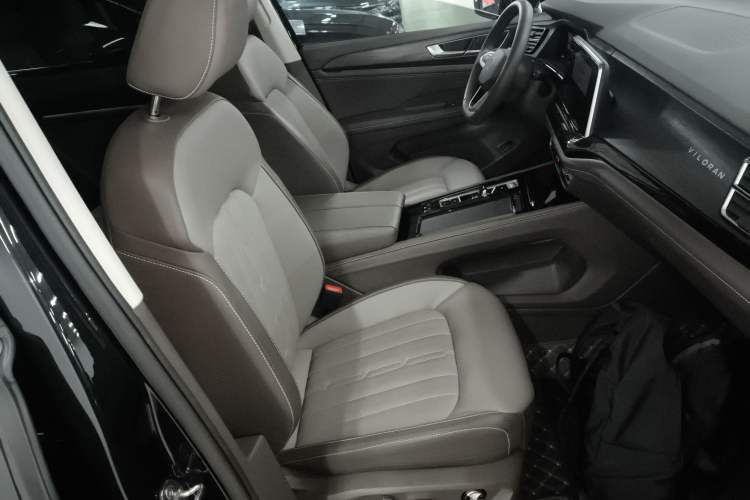 Used Volkswagen Viloran 2024 380TSI Luxury Edition