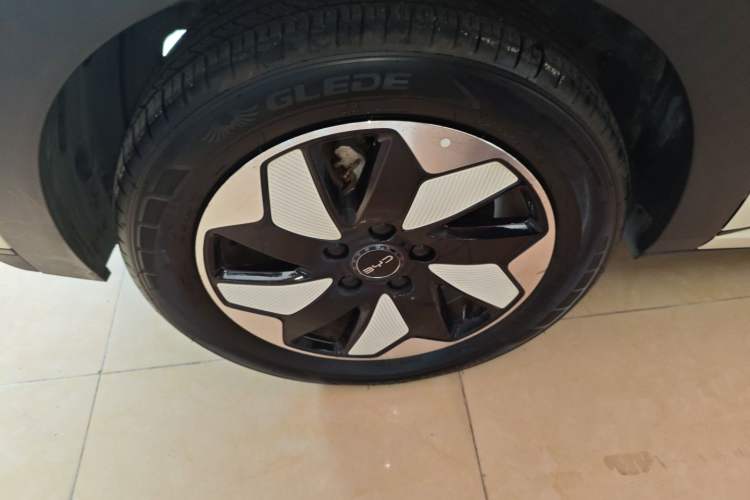 Used BYD Dolphin 2024 Honor Edition 420km Fashion Version
