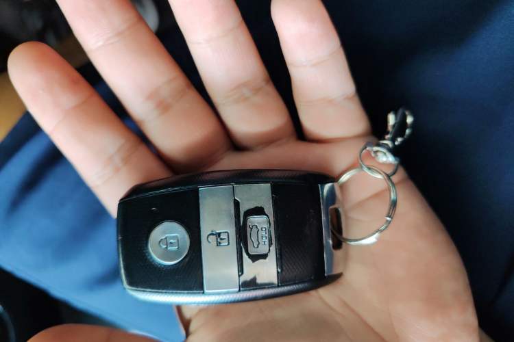 Used Kia K3 2017 1.6L Automatic 15th Anniversary Special Edition GLS
