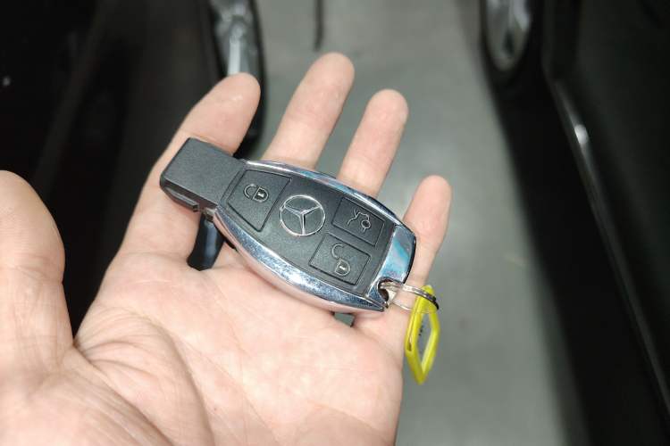 Used Mercedes-Benz S-Class 2014 S 320 L Business Model
