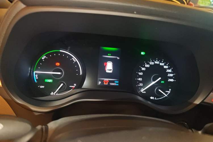 Used Toyota Sienna 2024 2.5L Hybrid Four-Wheel Drive Prestige Edition
