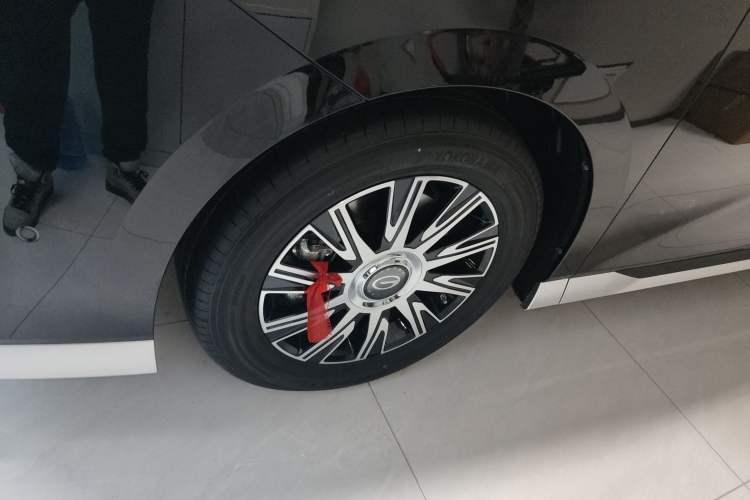 Used GAC Trumpchi Xiangwang M8 
