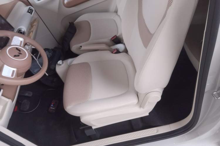 Used Wuling Hongguang MINIEV 2024 3rd Generation 215km Youth Edition
