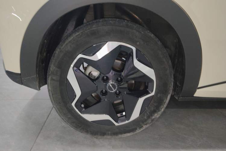 Used BYD Dolphin 2021 405 km Fashion Edition
