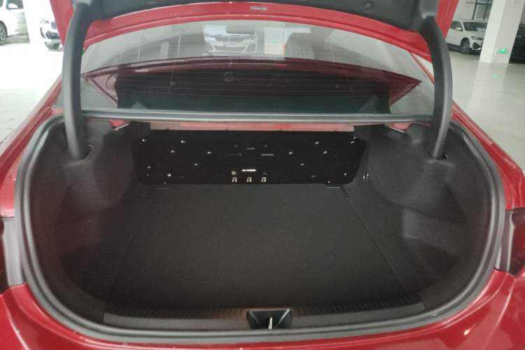 Used Mercedes-Benz A-Class 2021 A 200 L Sport Sedan Fashion Model
