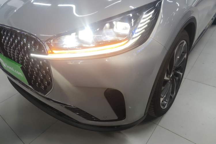 Used Lincoln Aviator 2024 3.0T V6 All-Wheel-Drive Luxury Edition Six Seats