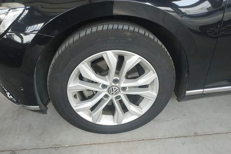 Used Volkswagen Magotan 2019 330TSI DSG Luxury Version China VI Standard
