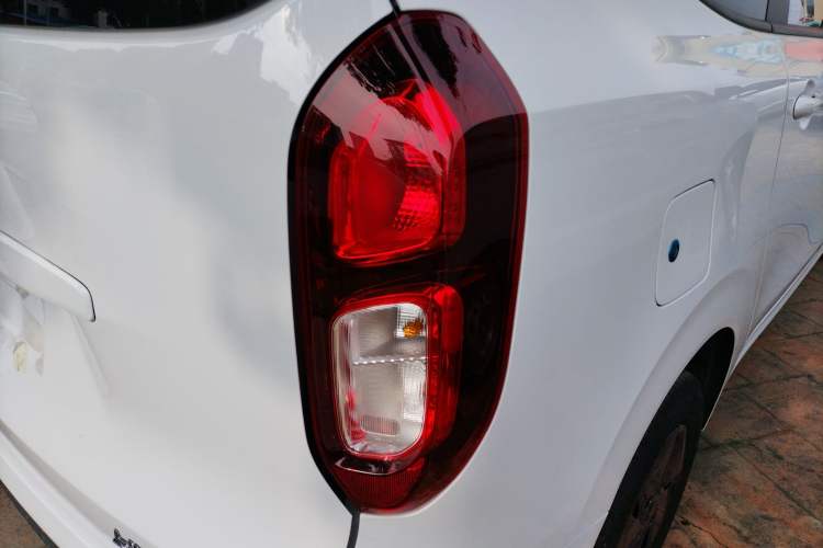 Used Wuling Hongguang New Energy 2025 Extended-Range Hybrid 50KM Comfort Version