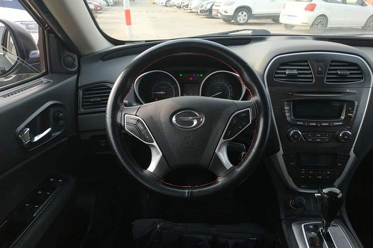 Used GAC Trumpchi GS5 2014 2.0L Automatic Two-Wheel Drive Deluxe Edition