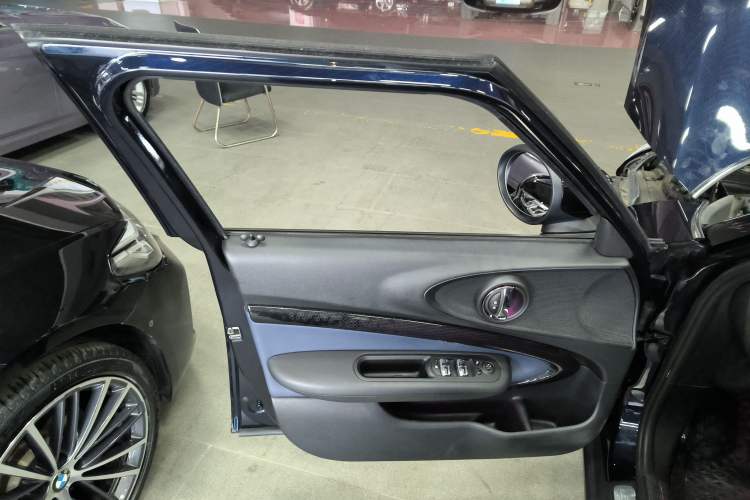 Used  Clubman 2021 1.5T COOPER
