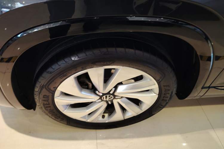 Used Volkswagen Tayron X 2020 330TSI Two-Wheel Drive Luxury Smart Connectivity Version
