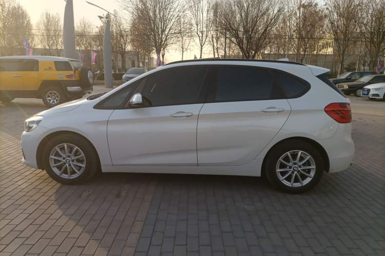 Used BMW 2 Series Active Tourer 2016 218i Fashion Model
