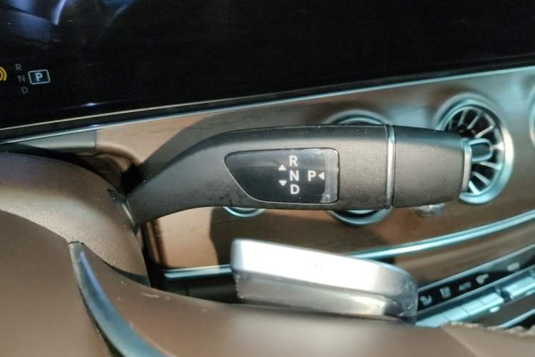 Used Mercedes-Benz E-Class 2022 Revised Version E 300 L Luxury Edition
