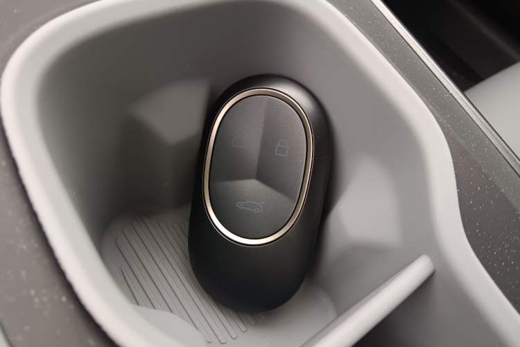 Used Nio ET5 2022 75 kWh
