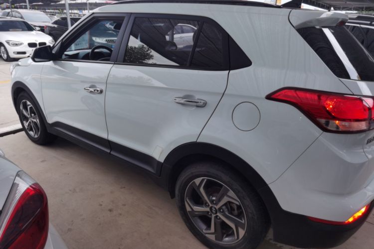 Used Hyundai ix25 2017 1.6L Automatic Smart Version
