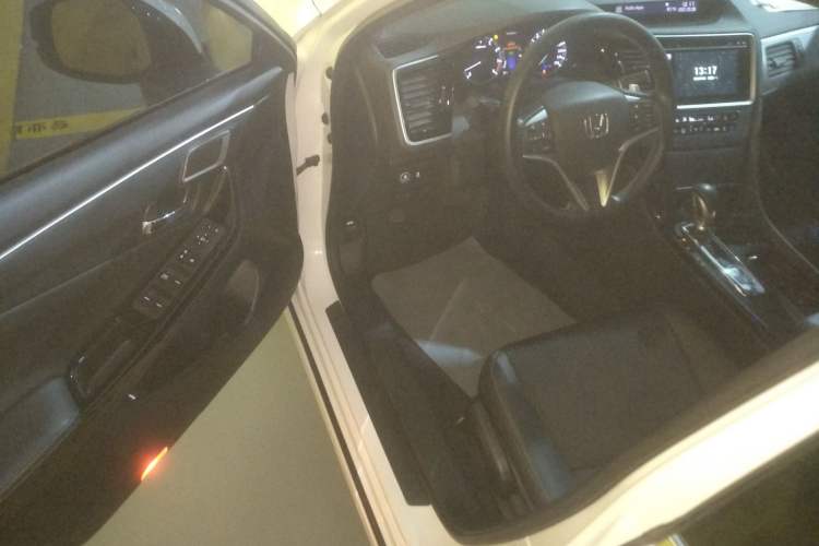 Used Honda Spirior 2017 2.0L Classic Edition
