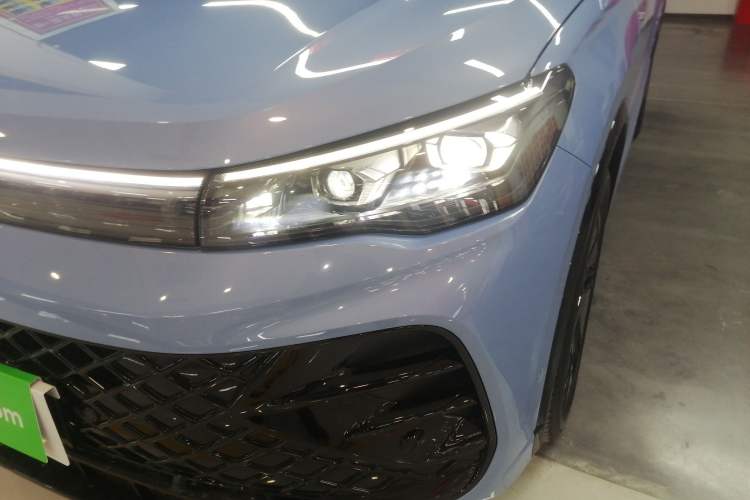 Used Volkswagen Tiguan L 2024 PRO 380TSI Four-Wheel Drive R-Line Prestige Edition
