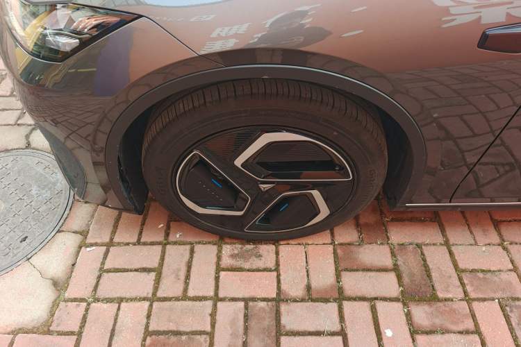 Used  L07 2025 530 Ultra DeepBlue Intelligent Driving AD PRO Pure-Electric Version