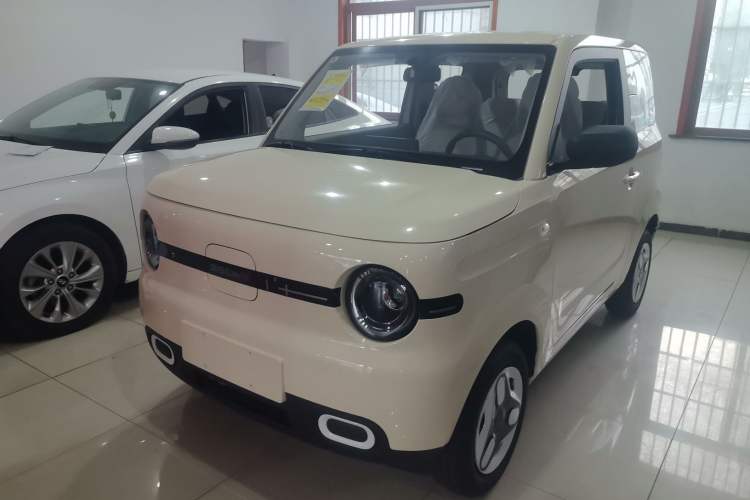 Used Geely Galaxy Panda 2025 210 km – Yuanqi Bear