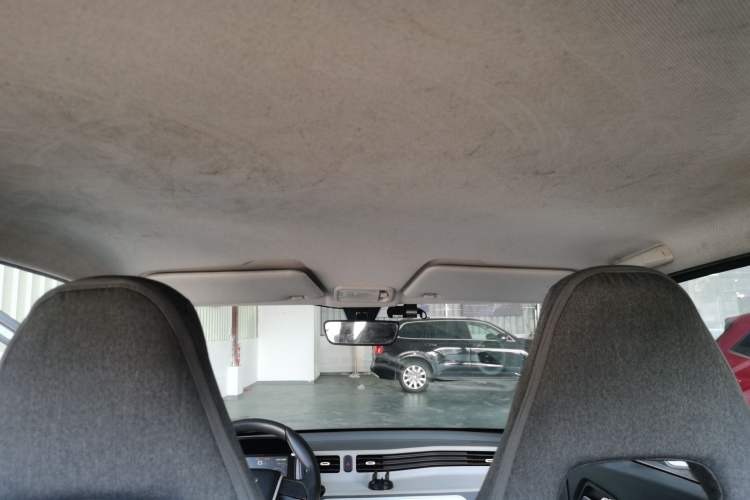 Used Wuling Hongguang MINIEV 2021 Macaron Premium Model – Lithium Iron Phosphate
