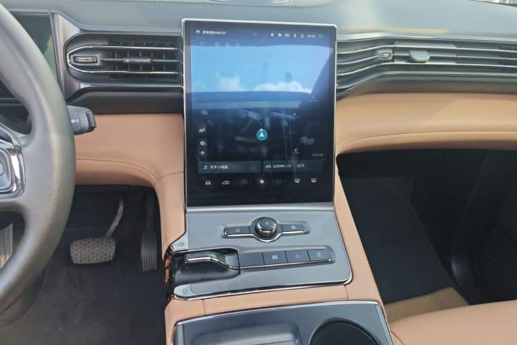 Used Nio ES6 2019 430 km Performance Version
