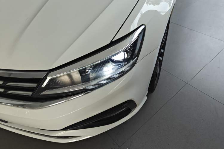 Used Volkswagen Lamando 2021 280TSI DSG Comfort Edition
