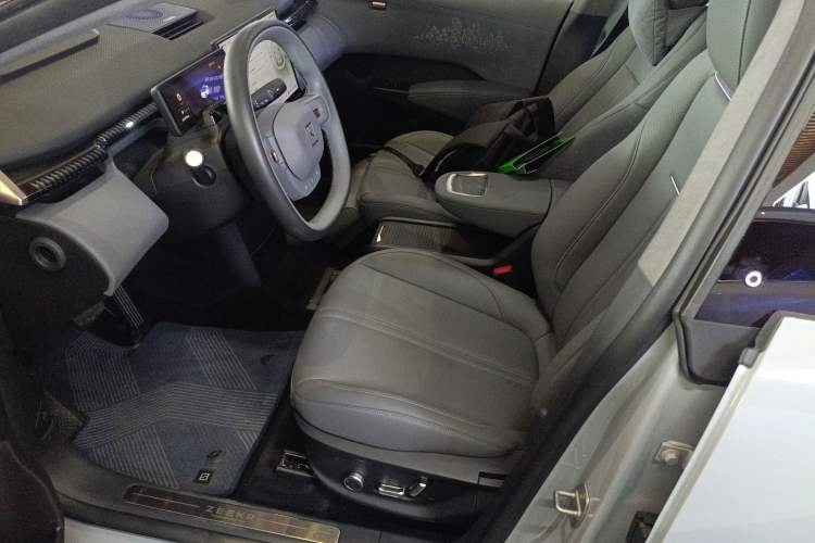 Used Zeekr X 2023 Rear-Drive YOU Edition 4 Seats
