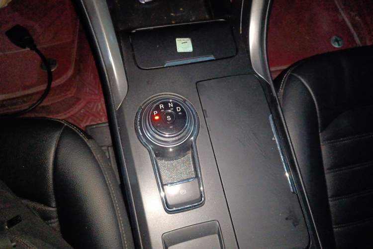 Used Ford Mondeo 2018 EcoBoost 180 Smart Control Fashion Model China VI Standard
