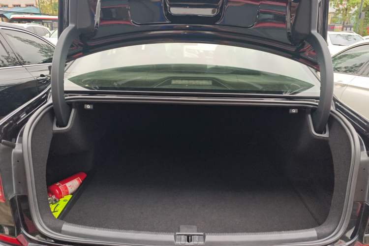 Used Volkswagen Passat 2016 1.8T Government Procurement Version (CEA Engine + 6AT)
