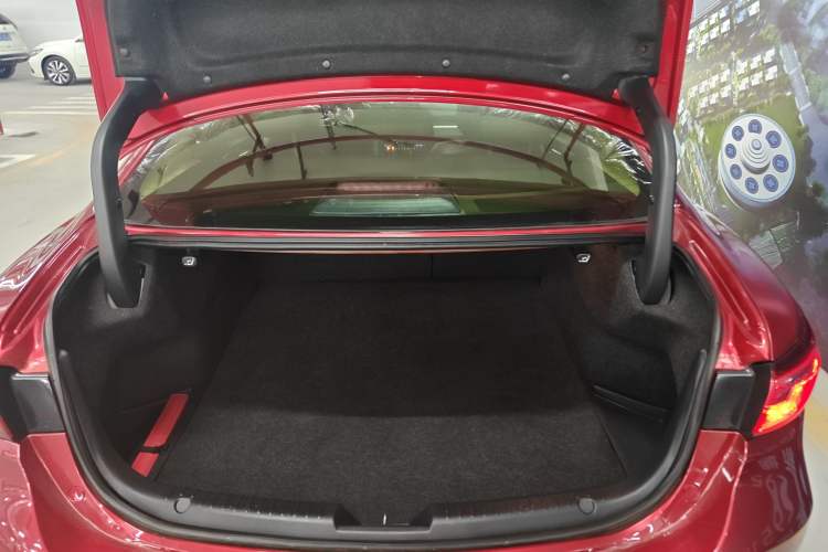 Used Mazda Atenza 2020 2.5L Skyline Sport Edition