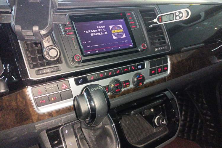 Used Volkswagen Multivan 2018 2.0 TSI Two-Wheel-Drive Luxury Edition 7 Seats
