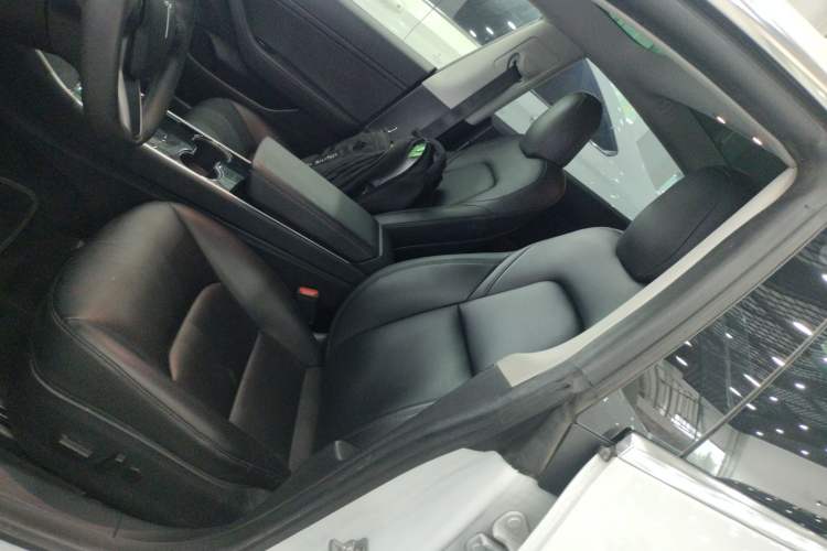 Used Tesla Model 3 2019 Standard Range Rear-Drive Upgraded Version
