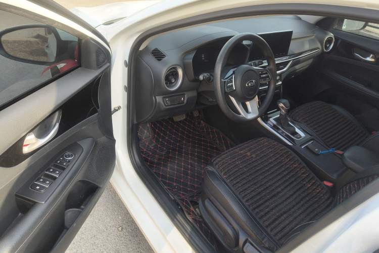 Used Kia K3 2020 1.5L CVT New Sharp Edition with Sunroof
