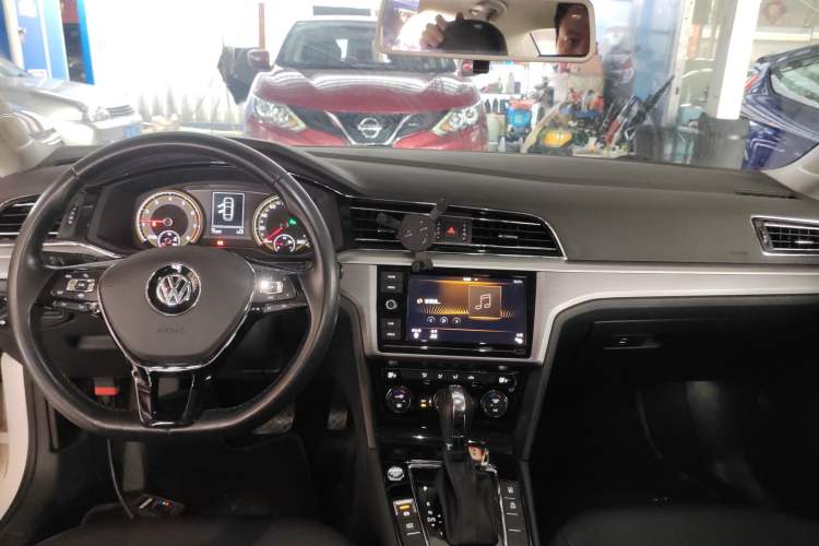 Used Volkswagen Lamando 2019 280TSI DSG Comfort Edition China V Standard
