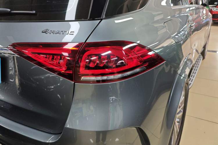 Used Mercedes-Benz GLE 2023 GLE 350 4MATIC Stylish Model
