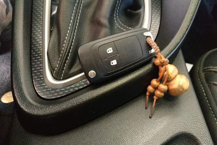 Used Buick Excelle GX 2019 18T Automatic Connected Elite Model China VI Standard