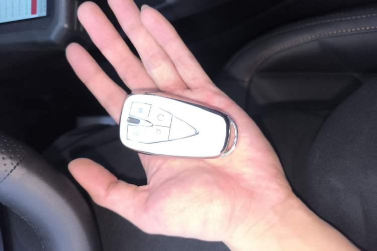 Used Changan CS75 PLUS 2025 4th Generation 1.5T New Blue Whale Smart Luxury Edition
