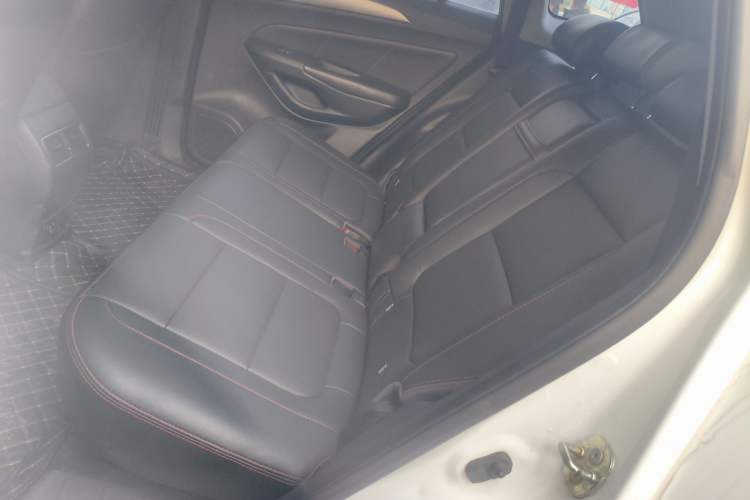 Used Changan CS75 2015 1.8T Automatic 4x4 Prestige Model China IV Standard